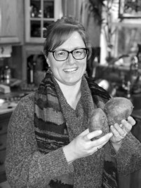 therapist-jessica-bw